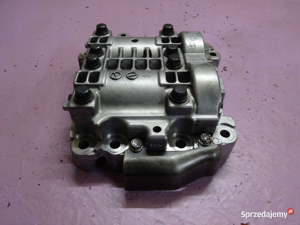 COROLLA VERSO 22 D 09R 136 6104 POMPA OLEJU