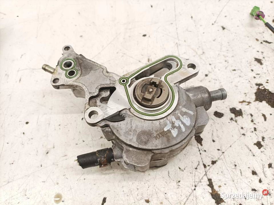 POMPA VACUM 038145209BMF LUK 19 TDI Skoda osobowe świętokrzyskie