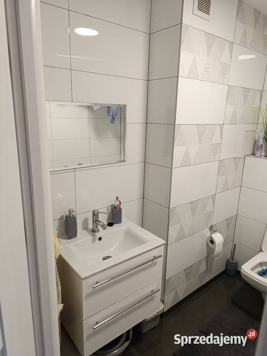 SPRZEDAM mieszkanie w Poniatowej M22 pok1 wsze Poniatowa