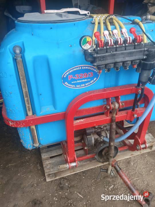 Sprzedam opryskiwacz 600l biardzki Zawieszane łódzkie Szadek