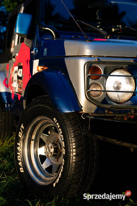 Suzuki Samurai Coily RED BULL SJ80Jimny Samurai Wieliczka