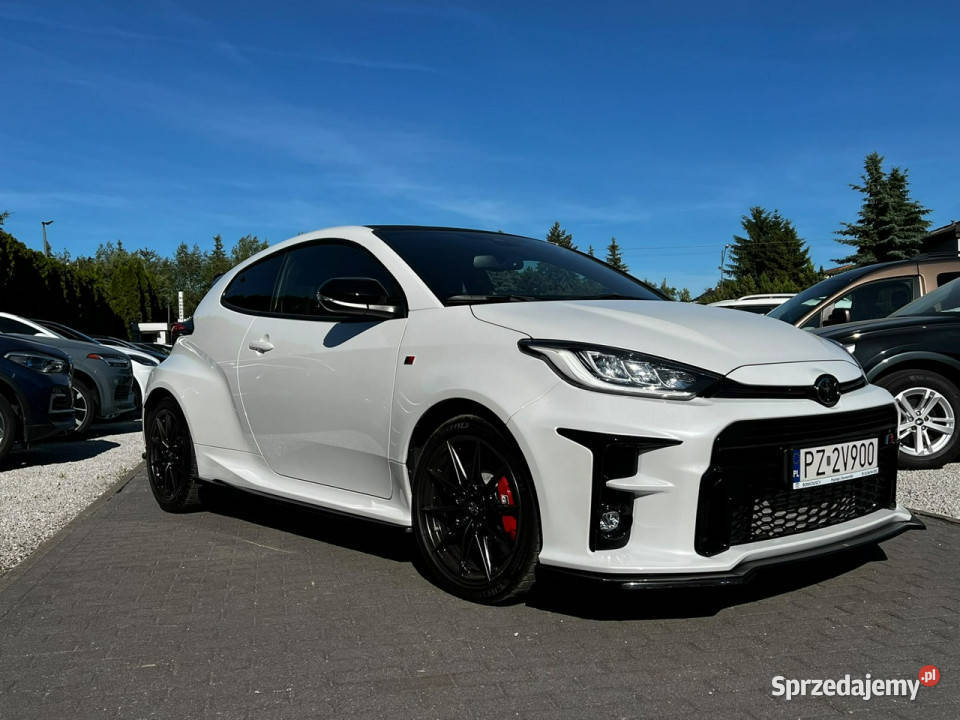 Toyota Yaris YARIS GR 4x4 261 Salon Jeden aluminiowe felgi Baranowo