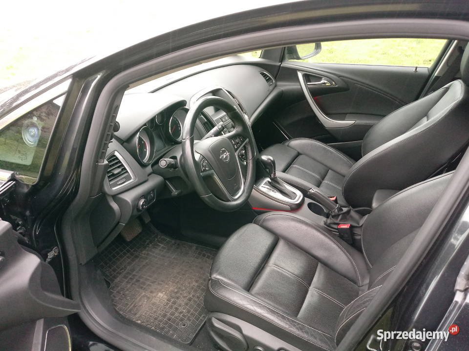 Opel Astra J Sports Tourer 20CDTI 165 automat Astra pomorskie