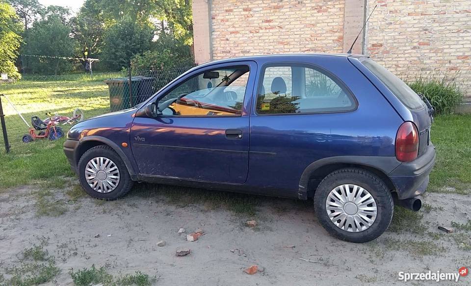 Opel corsa b 15 td Corsa Podedwórze