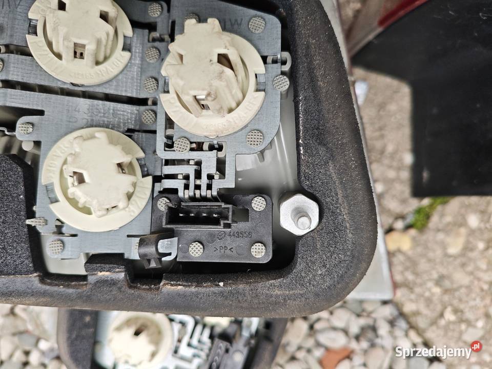 Lampy tył Vectra c
