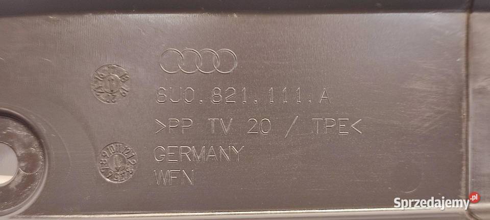AUDI Q3 8U WYGŁUSZENIE BŁOTNIKA LEWE 8U0821111A osobowe dolnośląskie