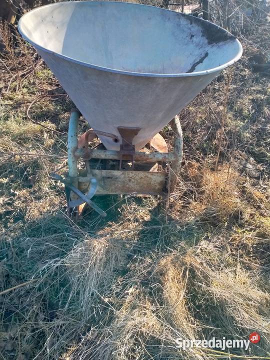 Przyczepa rozrzutnik pług kosiarka lej nieuszkodzony Pozostałe Łowicz