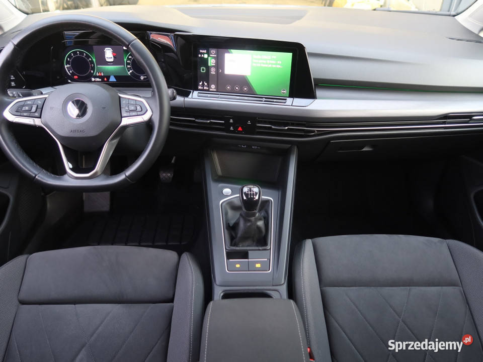 VW Golf 15 TSI światła LED Katowice sprzedam