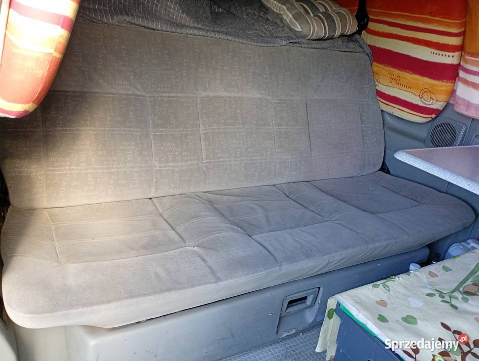 T4 multivan 25 tdi 102 podstawowa wersja z Rok produkcji 1997 Multivan