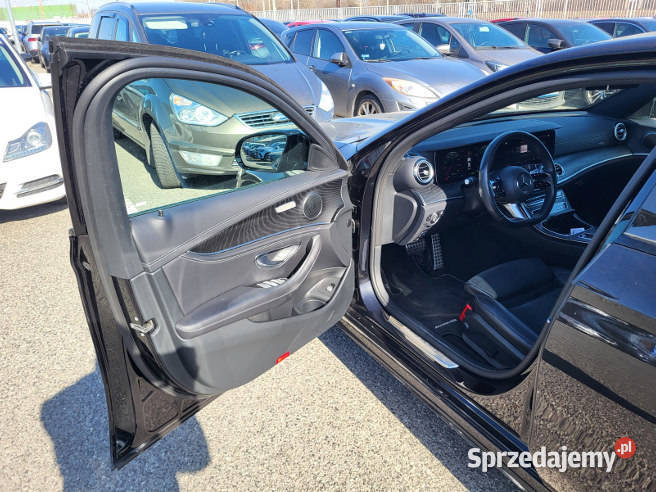 MERCEDESBENZ E 220 D 4MATIC Rok produkcji 2023 Warszawa
