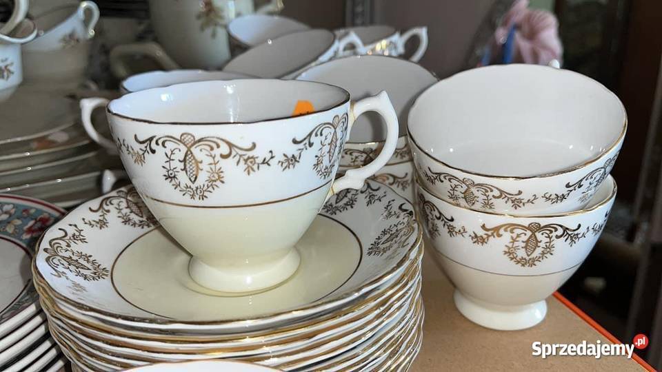 Filiżanka Royal Vale białożółta złoto Made in Gdańsk