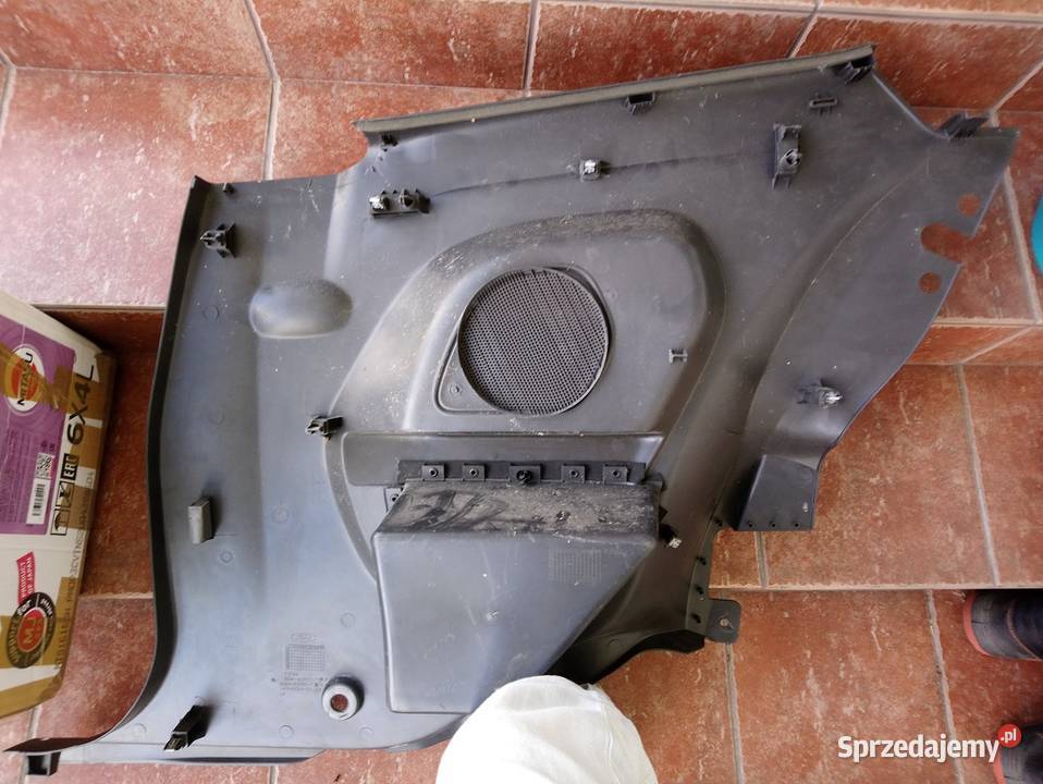 Boczek tylny lewy Ford Fiesta MK7 2D Tapicerki samochodowe Sulejów sprzedam