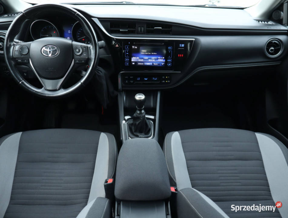 Toyota Auris 12 Ti srebrny Łódź sprzedam
