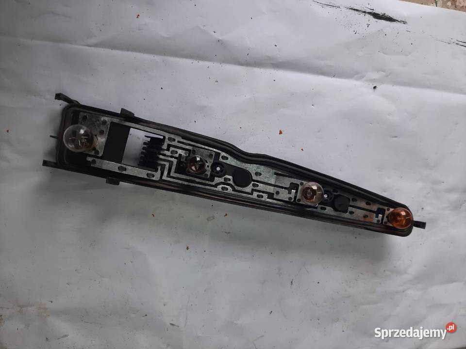 Opel Meriva listwa wkład lampy lewej tylnej lewy łódzkie Ksawerów