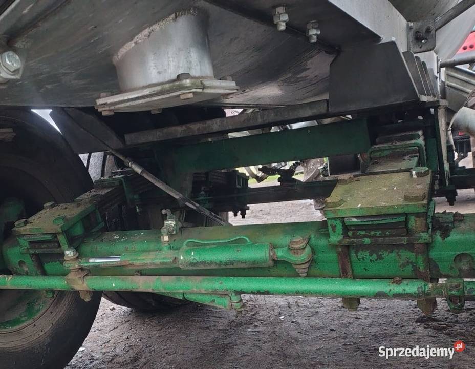 Beczkowóz wóz asenizacyjny 8000l oś skrętna Rozogi