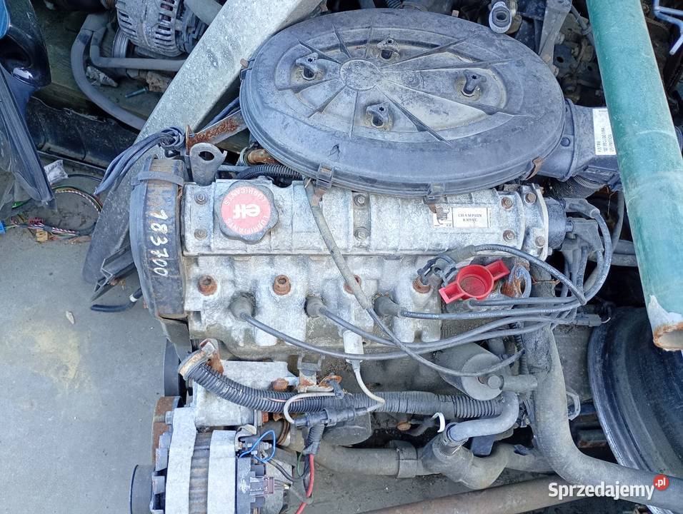 Renault 19 Silnik 18 benzyna na gaźniku Liniewo