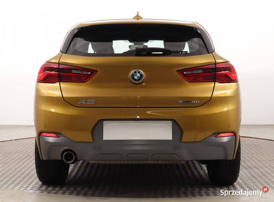 BMW X2 sDrive18i wielofunkcyjna kierownica Samochody osobowe Katowice