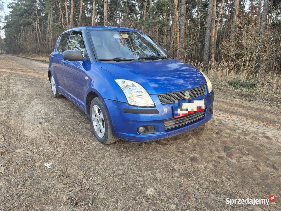 Suzuki swift 2005 13 benzyna alu 1328cm3 Swift wielkopolskie Witkowo