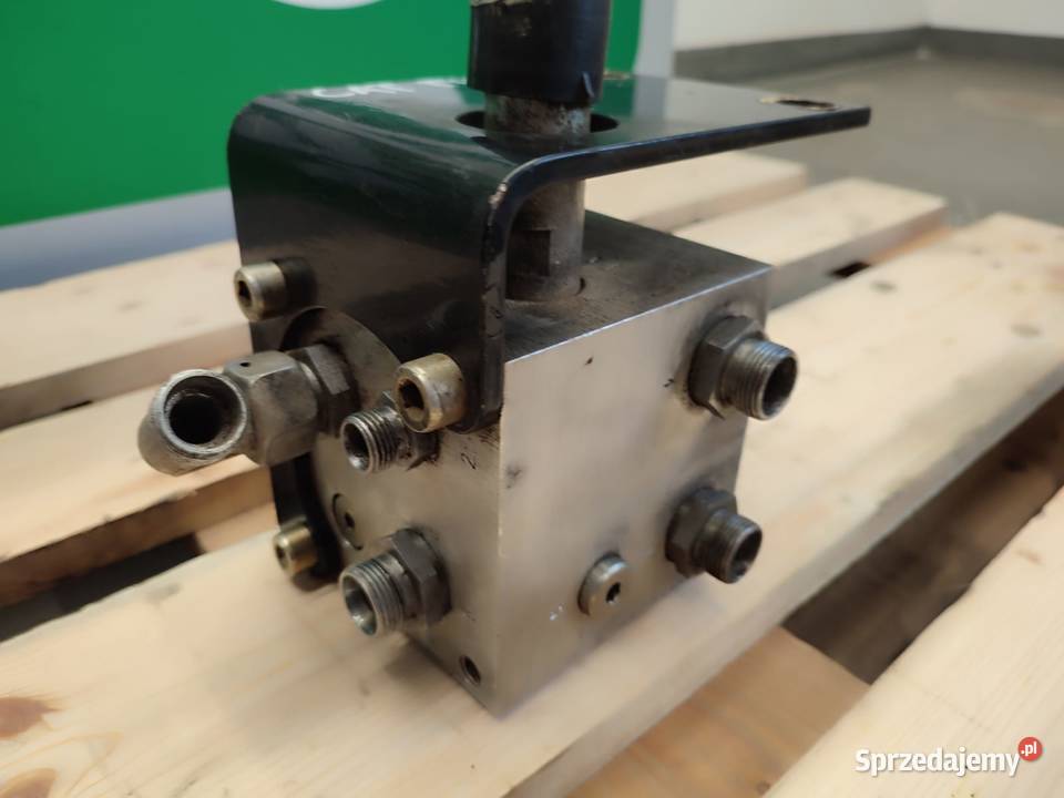Zawór hydrauliczny Blok 16254200 CAT TH 62 wielkopolskie Wilkowo