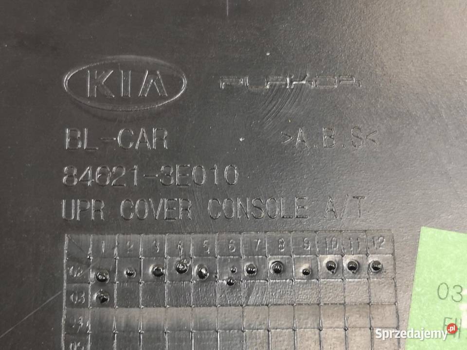 OBUDOWA DŹWIGNI ZMIANY BIEGÓW KIA SORENTO I 0209 sprzedam