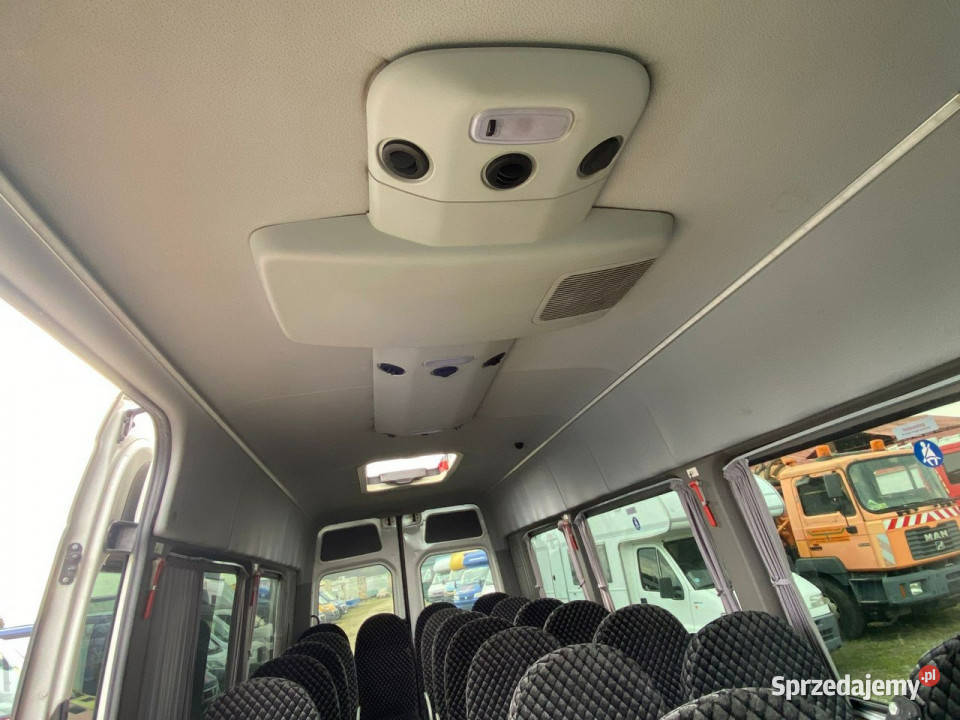 Volkswagen Crafter Autobus 23 osoby Klima Nawi Autobusy i minibusy Syców