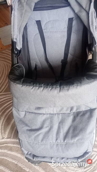 Sprzedam wózek spacerowy Cieszanów