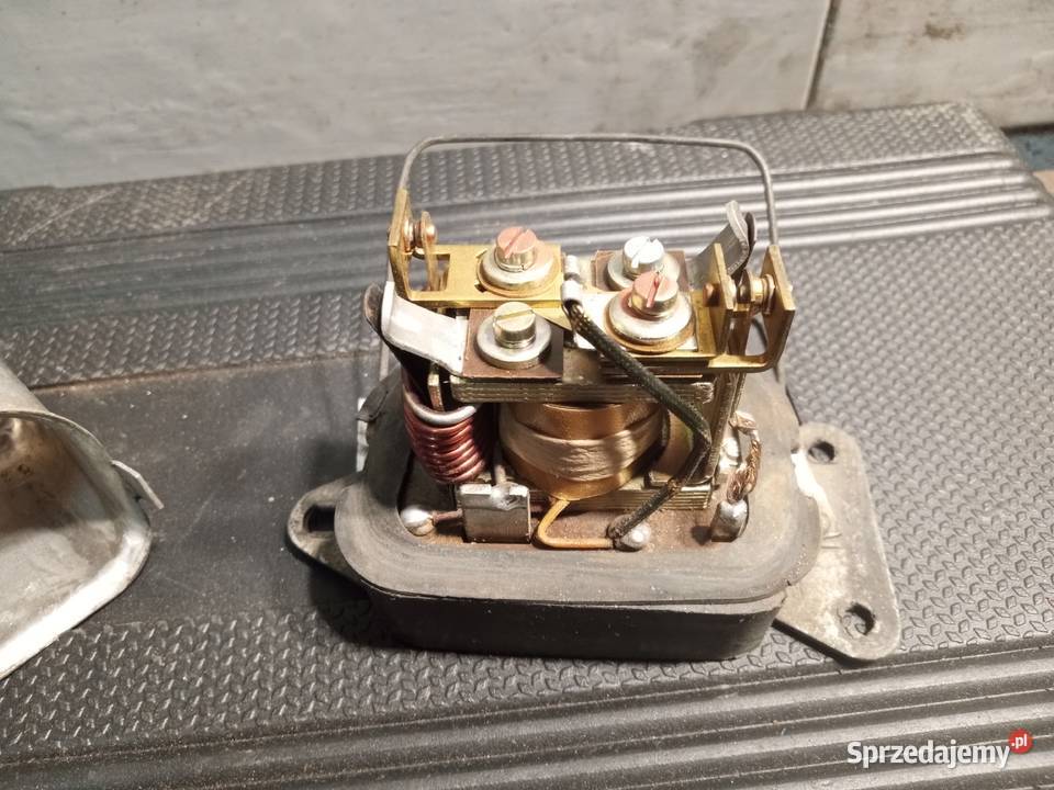 Regulator napięcia MZ ETZ 125 150 ETZ 250 ETZ pomorskie Kościerzyna sprzedam