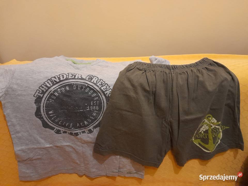 Tshirty spodenki 122 sprzedam