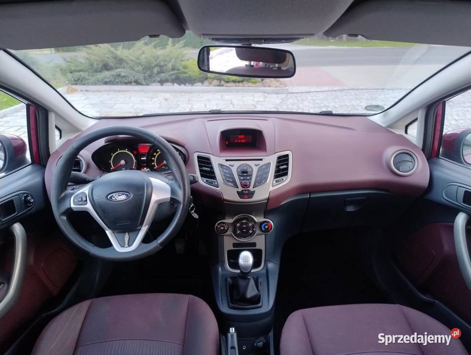 Ford fiesta 2010 12 benzyna 82 konie klima cd Myślenice