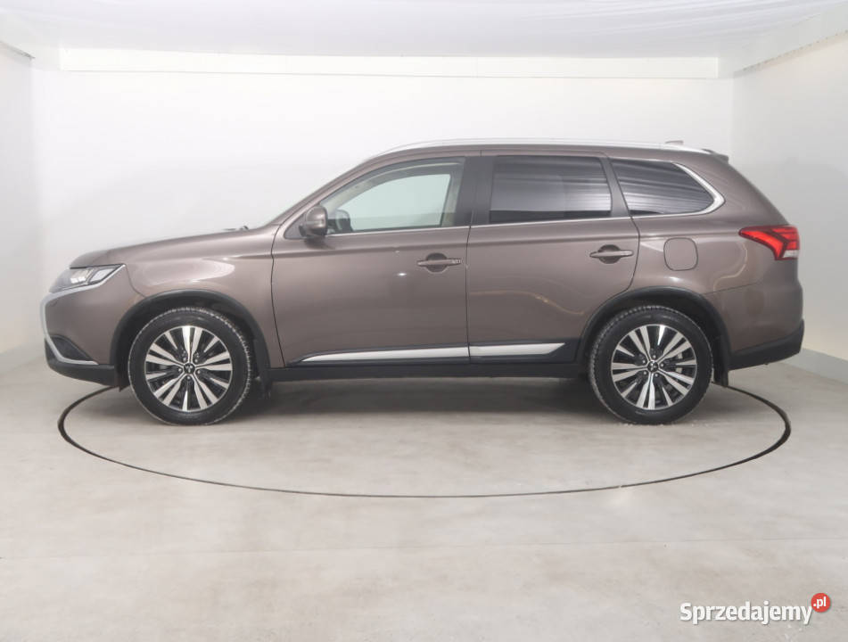 Mitsubishi Outlander 20 gniazdo USB dolnośląskie Bielany Wrocławskie