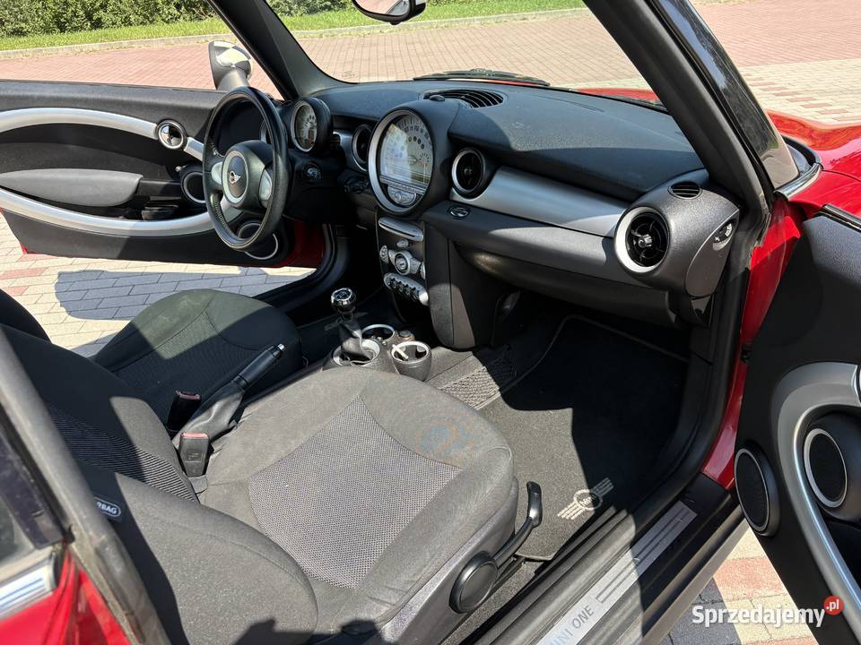 Mini One 14 benzyna 2008 szklany dach klima 95KM