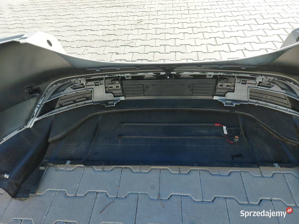 Porsche Taycan 4S 9J1 2022 zderzak tył tylny 4s osobowe