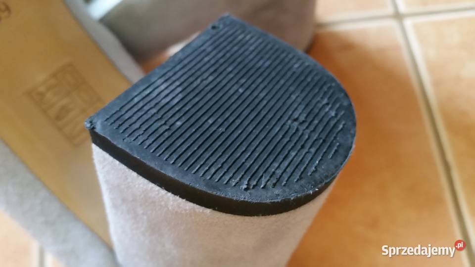 LARETTI damskie buty na obcasie