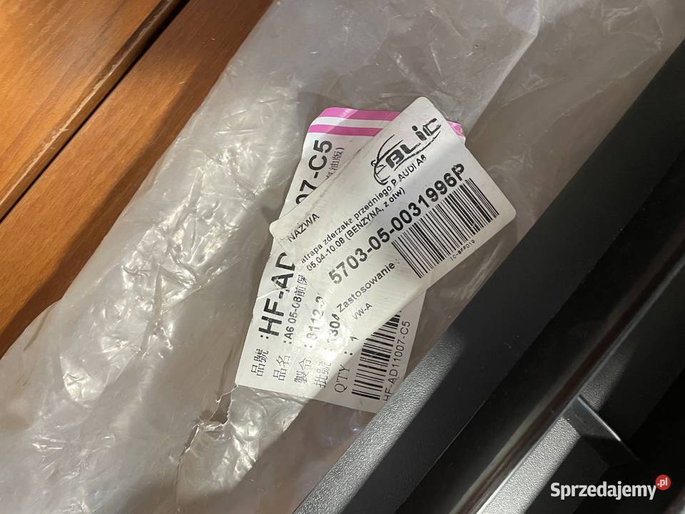 Atrapa zderzaka przedniego P AUDI A6 benzyna Łazy