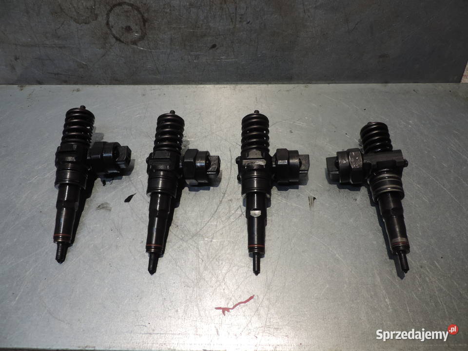 AUDI A4 B5 19 TDI 130 POMPOWTRYSKI 38130073F