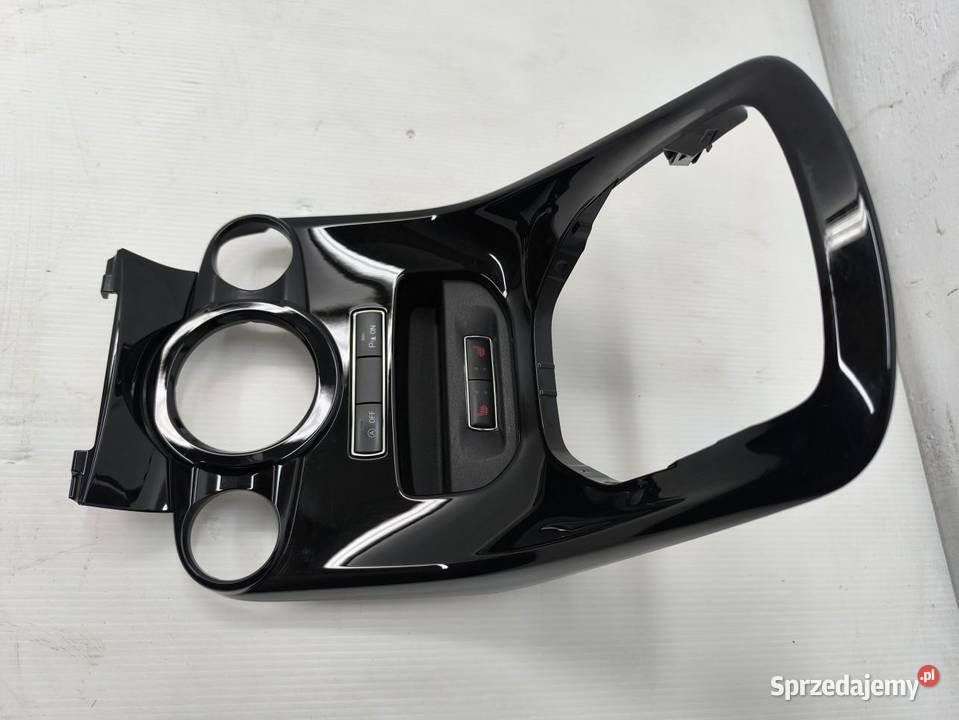 RAMKA PANEL ŚRODKOWY KONSOLI FORD FIESTA MK7 osobowe