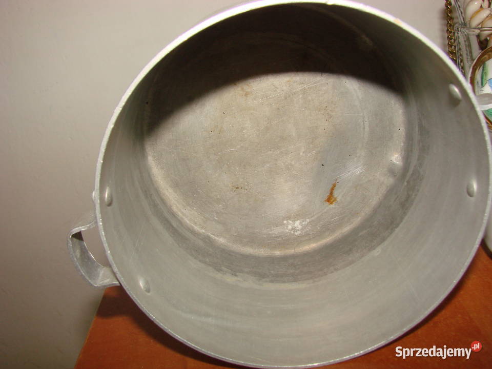 mały aluminiowy garnek 1l PRL Pruszcz Gdański