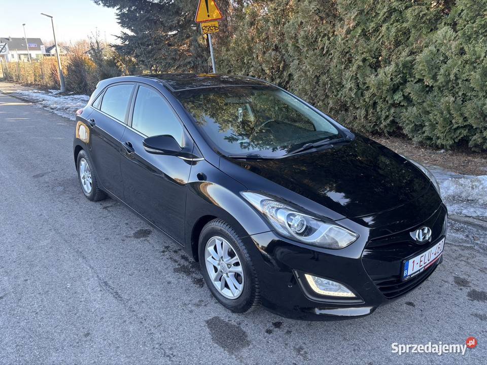 Hyundai I30 16 CRDI Niski Przebieg Zamiana Raty immobilizer Zamość
