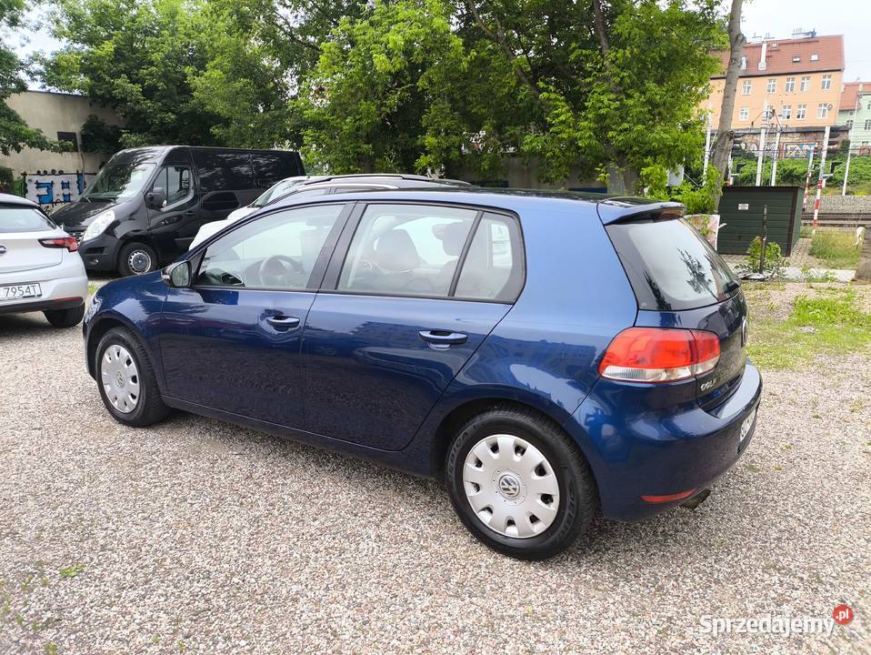 Volkswagen Golf VI 14 BENZYNA 122 Golf Olsztyn