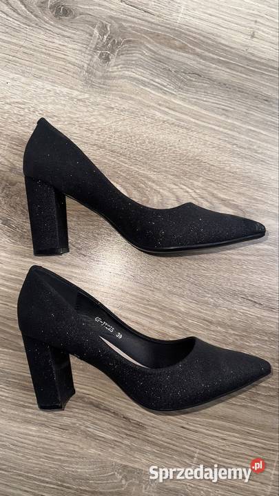 buty na obcasie śliczne nowe błyszczące Zakopane