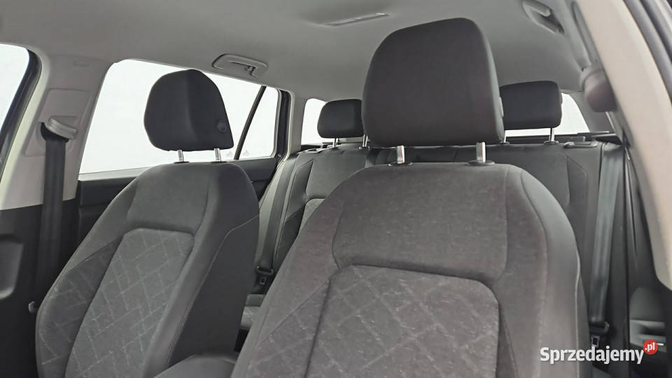 Volkswagen Golf 20 TDI Life Z Polskiego Salonu Volkswagen Warszawa