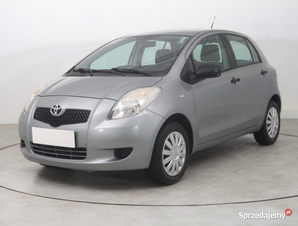 Toyota Yaris 10 VVTi 140065km Bielany Wrocławskie