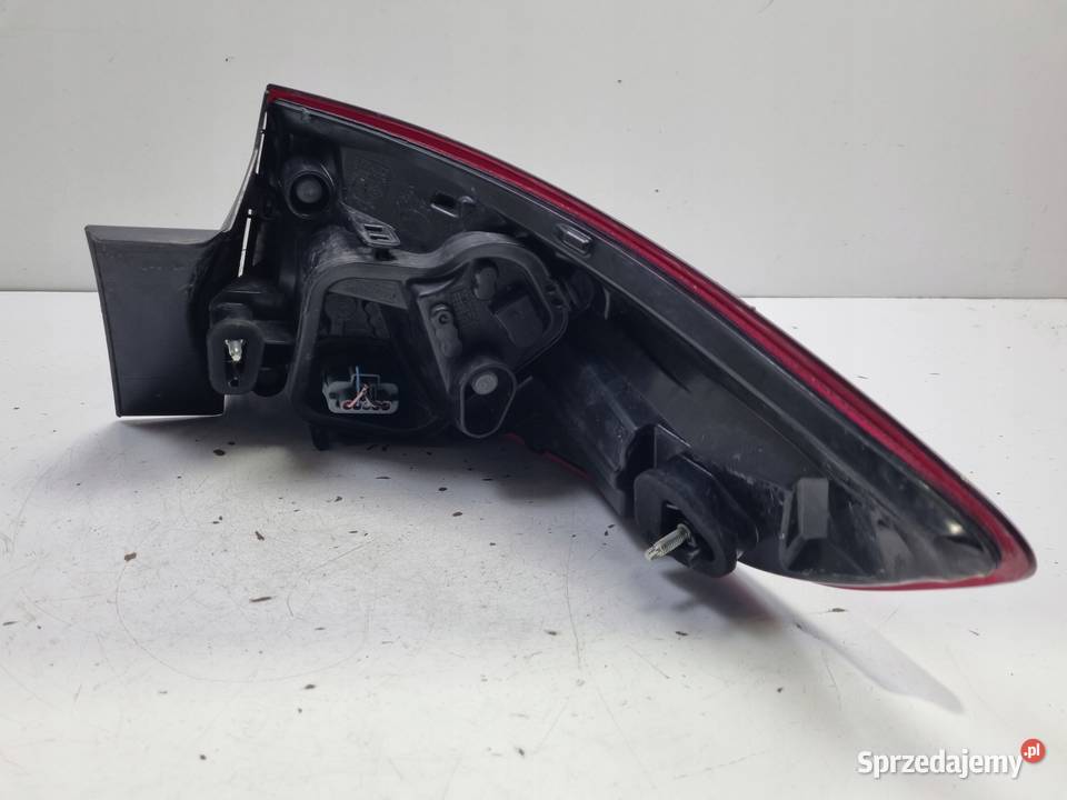 Renault Megane III kombi TYLNIA TYLNA LAMPA LEWA Janów sprzedam