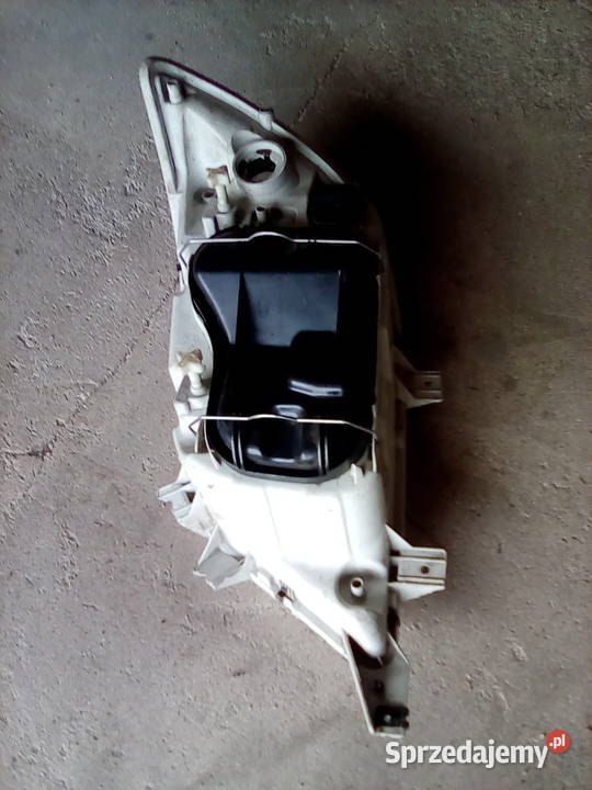 Lampa przednia prawa Mercedes sprinter CDI Chocianów