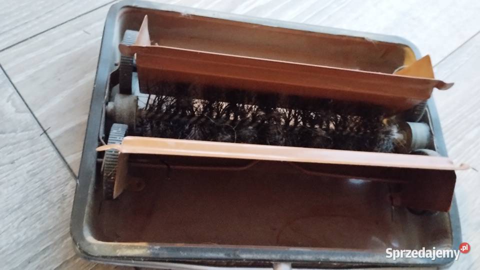 szczotka ręczna odkurzacz Joasia do dywanów