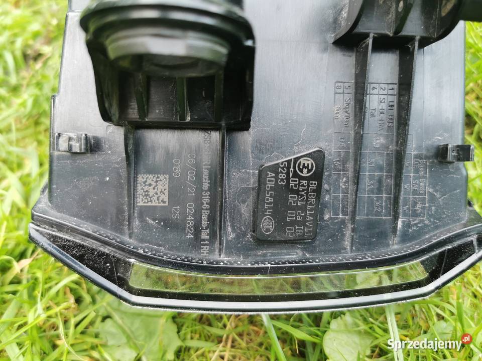 VW ID4 ID 4 LAMPA PRAWA TYLNA LED 11A945096 dolnośląskie Jelenia Góra