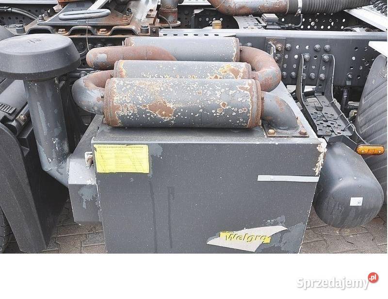 ciagnik z kompresorem naczepawywrotka do pasz z wywrotki mazowieckie Warszawa