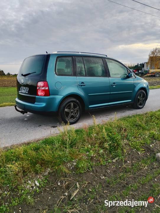Volkswagen Touran 16 benzyna 2005r 115KM kujawsko-pomorskie Janowiec Wielkopolski