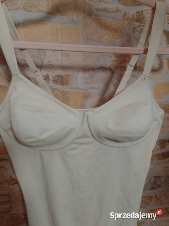 80B 36S Triumph Ekskluzywne Body modelujące z Body i gorsety