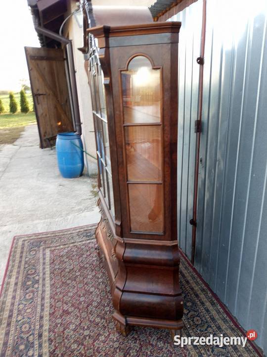 Witrynę sprzedam Kredensy i witryny